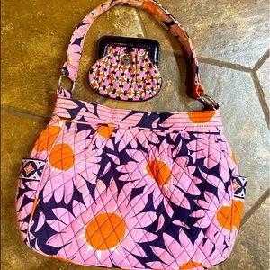 Ladies tote with matching coin purse